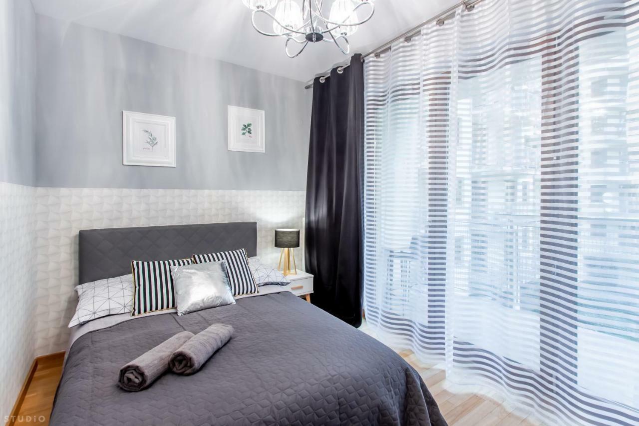 Clicktheflat Sienna Center Apart Rooms Warsawa Bagian luar foto